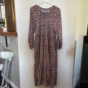 Old Navy Floral Long Sleeve Maxi Dress